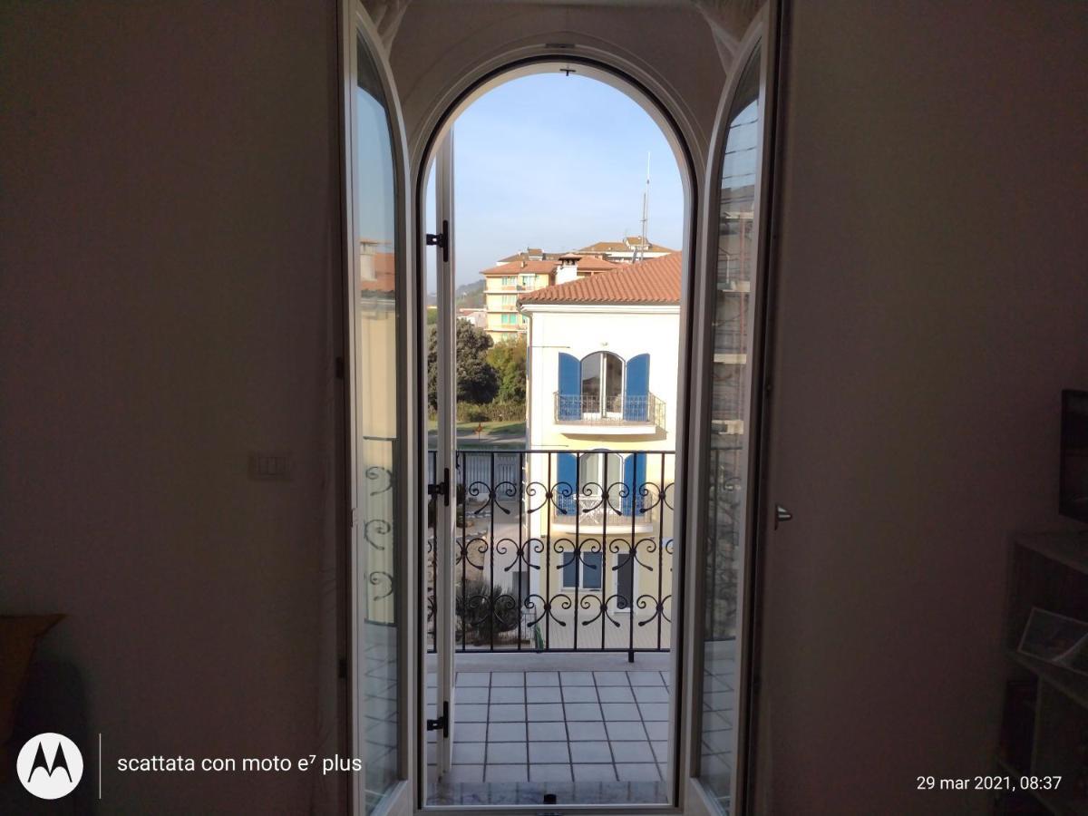 Torri Di Avvistamento Apartment *